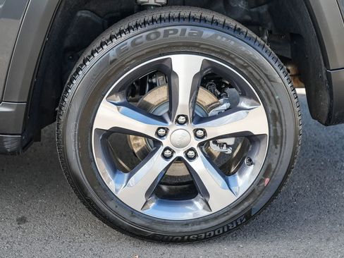 New 2026 Jeep Grand Cherokee Limited image 10