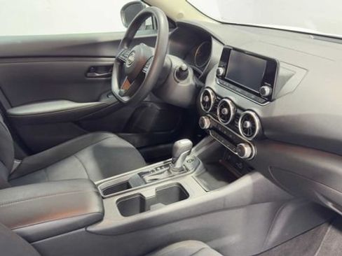 Used 2024 Nissan Sentra S FWD image 11
