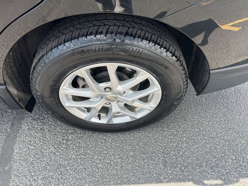 Used 2024 Chevrolet Equinox LT image 6