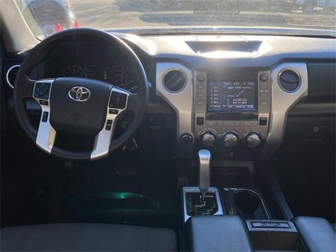 Used 2018 Toyota Tundra 1794 Edition image 8
