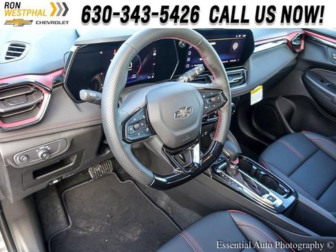 New 2026 Chevrolet TrailBlazer RS w/ Convenience Package FWD image 9