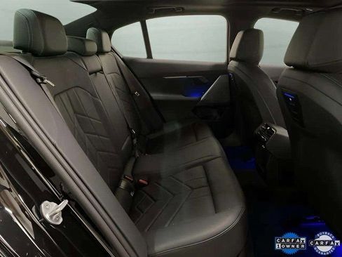 Used 2025 BMW 530i xDrive image 68
