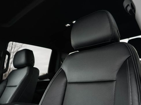 New 2026 Chevrolet Silverado 1500 LT image 18