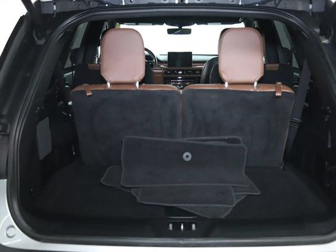 Certified 2023 Lincoln Aviator Reserve AWD/4WD image 30