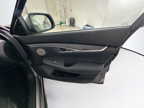 Used 2023 INFINITI QX50 Sport FWD image 33