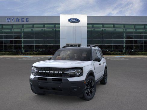 New 2026 Ford Bronco Sport Outer Banks w/ Outer Banks Tech Package+ AWD/4WD image 2