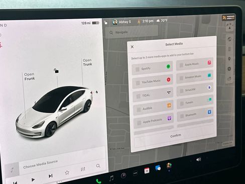 Used 2020 Tesla Model 3 Standard Range image 19