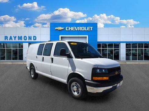 New 2025 Chevrolet Express 3500 w/ Driver Convenience Package RWD image 1