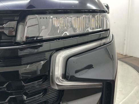 Used 2023 Chevrolet Tahoe Z71 w/ Luxury Package AWD/4WD image 30