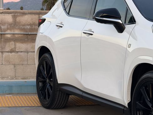 New 2026 Lexus NX 450h+ F Sport image 5
