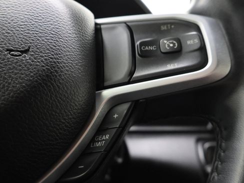 Used 2023 RAM 3500 Big Horn w/ Night Edition AWD/4WD image 14
