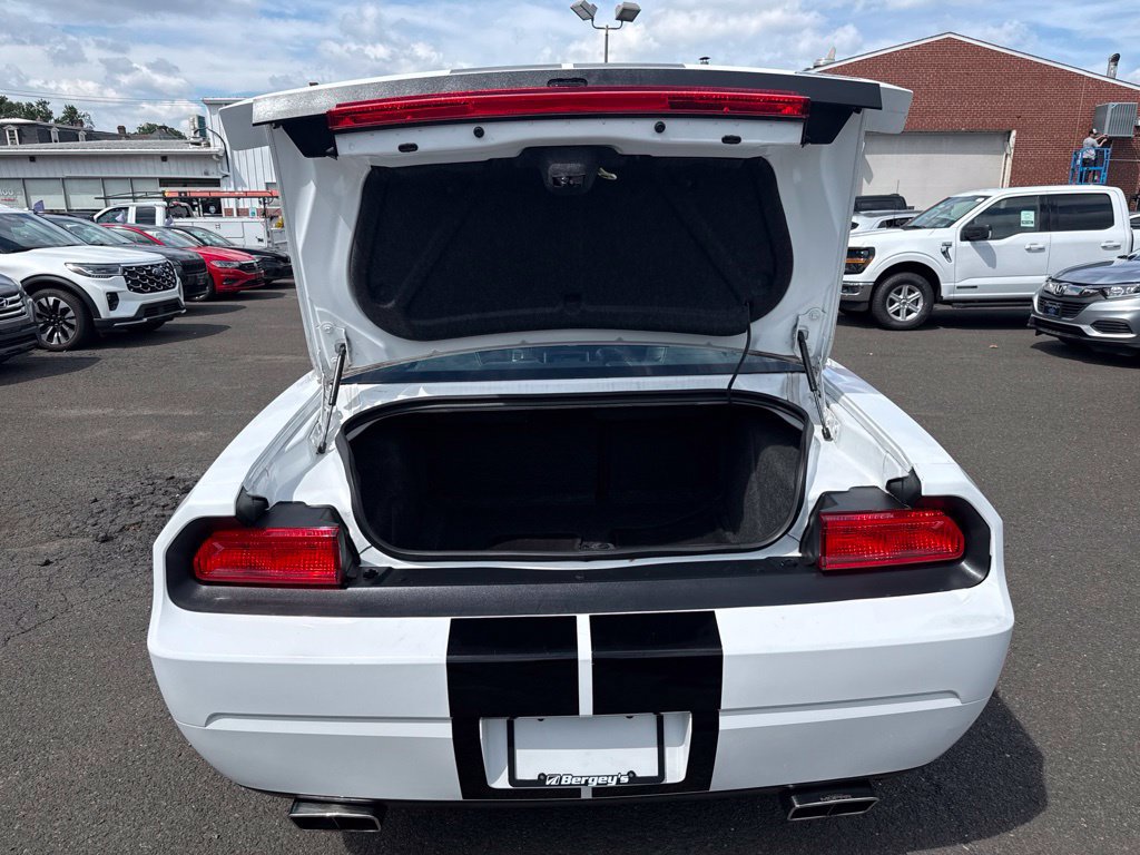 Used 2012 Dodge Challenger SRT8 w/ Premium Sound Group RWD image 11