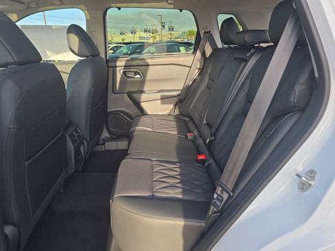 New 2026 Nissan Rogue Platinum w/ Platinum Premium Package image 24