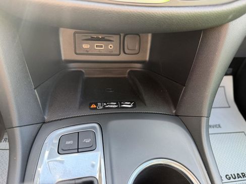 Used 2020 Chevrolet Equinox Premier AWD/4WD image 20