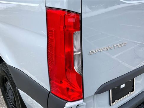 New 2026 Mercedes-Benz Sprinter 2500 image 19