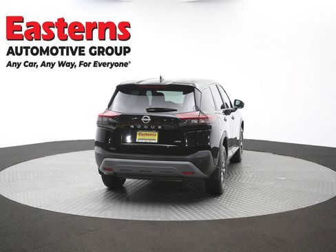 Used 2023 Nissan Rogue S AWD/4WD image 38
