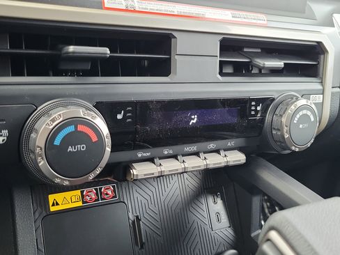 New 2026 Toyota Tacoma SR5 AWD/4WD image 29