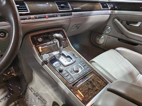 Used 2007 Audi S8 AWD/4WD image 15