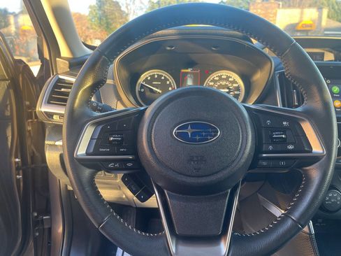 Used 2024 Subaru Forester Premium image 6