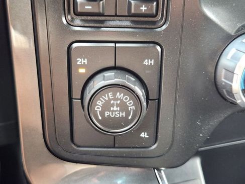 Used 2022 Ford F150 XLT w/ Equipment Group 302A High image 21