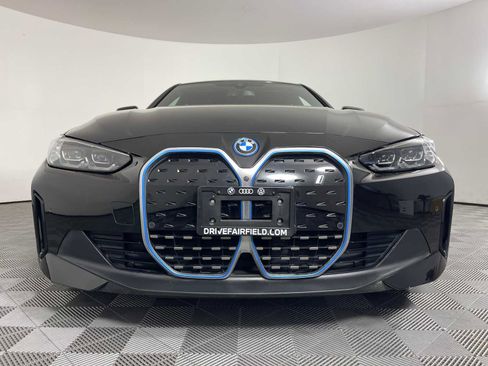 Used 2023 BMW i4 eDrive40 image 5