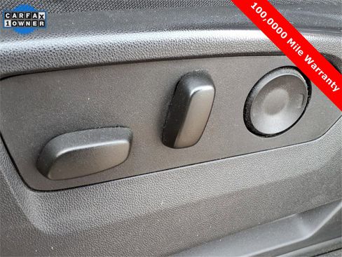 Used 2024 Chevrolet Silverado 1500 LT image 17