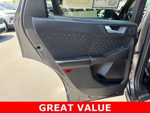 Used 2020 Ford Escape Titanium AWD/4WD image 13
