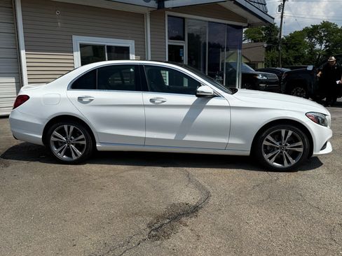 Used 2018 Mercedes-Benz C 300 C 300 4MATIC Sedan w/ Premium Package image 11