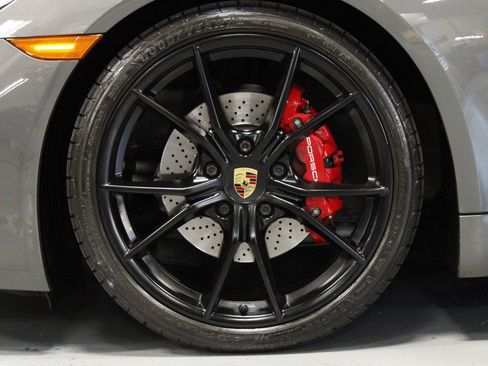 Certified 2018 Porsche 718 Cayman GTS RWD image 11