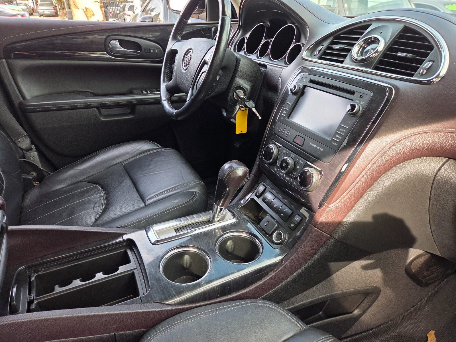 Used 2016 Buick Enclave Leather AWD/4WD image 16