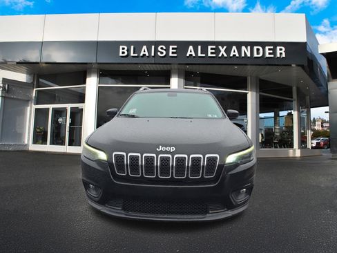 Used 2020 Jeep Cherokee Latitude Plus w/ Cold Weather Group image 9