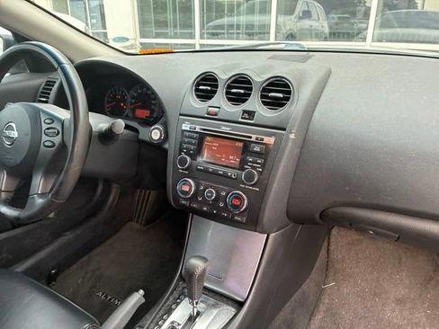 Used 2012 Nissan Altima 3.5 SR w/ 3.5SR Premium Pkg FWD image 12
