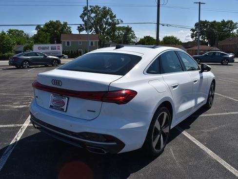 Used 2025 Audi A5 2.0T Prestige w/ 19" Wheel Package AWD/4WD image 7