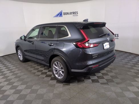 Used 2023 Honda CR-V EX-L image 3