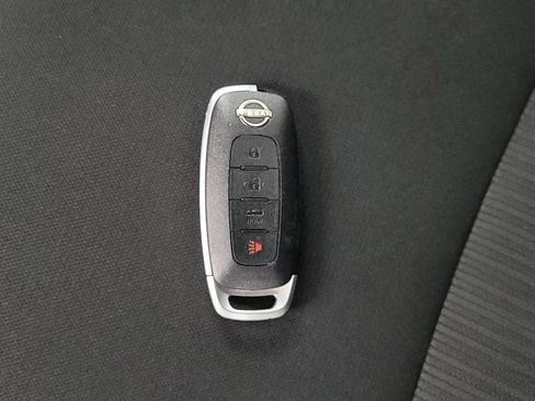 Used 2024 Nissan Sentra SV FWD image 32