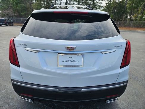 New 2026 Cadillac XT5 Luxury image 6