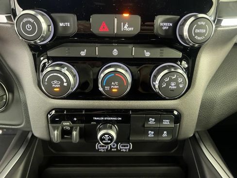 New 2026 RAM 1500 Big Horn AWD/4WD image 23