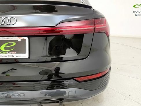 Used 2024 Audi Q8 e-tron Premium Plus w/ Premium Plus Package AWD/4WD image 28