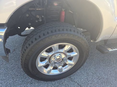 Used 2012 Ford F250 Lariat w/ Lariat Ultimate Pkg AWD/4WD image 10