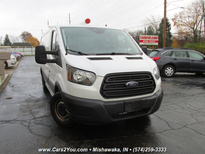 Used 2018 Ford Transit 150 130 Low Roof RWD image 7