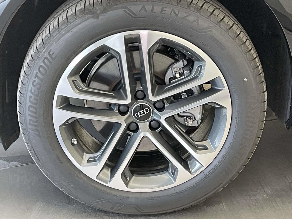 New 2026 Audi Q5 Premium Plus AWD/4WD image 11