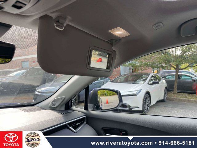 Used 2023 Toyota Corolla Cross XLE w/ Convenience Package AWD/4WD image 34