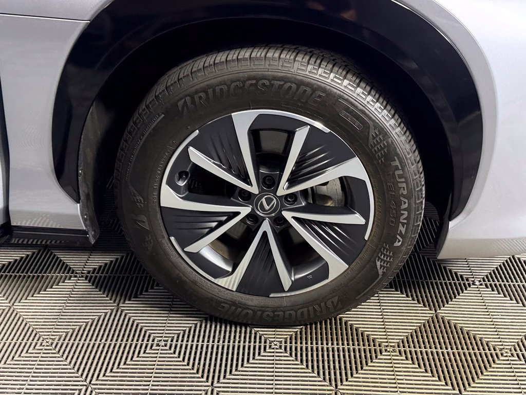 Used 2024 Lexus RZ 300e Premium w/ Accessory Package (Z1) FWD image 11