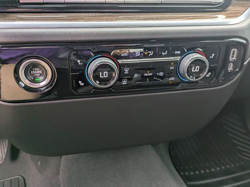 Used 2022 Chevrolet Silverado 1500 LT image 23