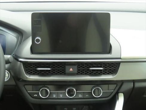 Used 2025 Acura ADX A-Spec image 15