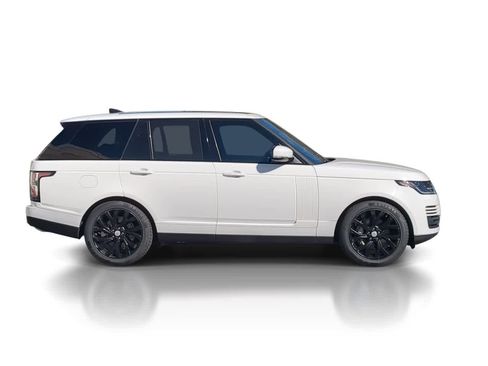 Used 2020 Land Rover Range Rover image 9