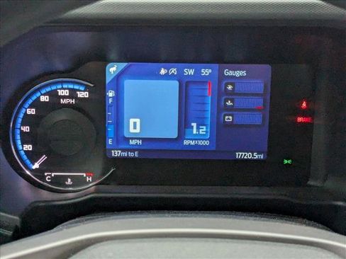 Used 2022 Ford Bronco 2-Door image 3