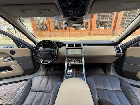 Used 2017 Land Rover Range Rover Sport HSE image 42