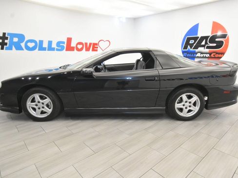Used 1998 Chevrolet Camaro Z28 w/ Preferred Equipment Group 2 RWD image 2