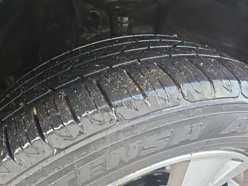 Used 2021 Subaru Ascent Premium w/ Convenience Package image 11